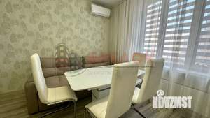 2-к квартира, вторичка, 56м2, 10/18 этаж