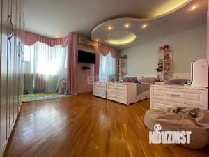 3-к квартира, вторичка, 110м2, 10/15 этаж