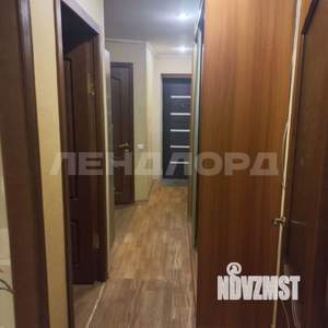 3-к квартира, вторичка, 58м2, 2/5 этаж