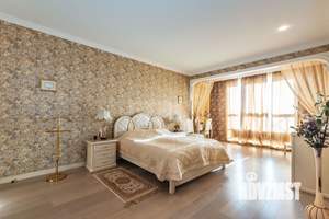 4-к квартира, вторичка, 206м2, 17/17 этаж