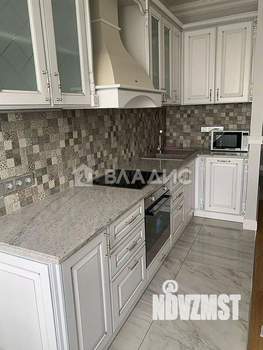 2-к квартира, вторичка, 68м2, 14/23 этаж