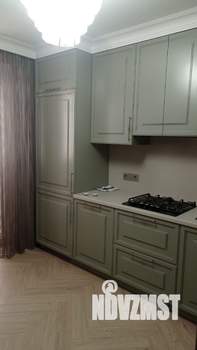 3-к квартира, вторичка, 98м2, 9/10 этаж