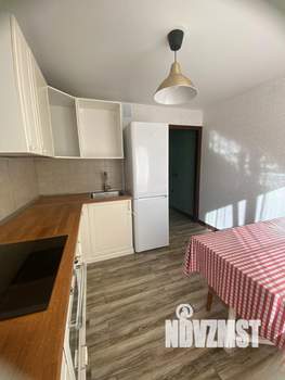 2-к квартира, вторичка, 57м2, 3/18 этаж