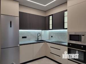 3-к квартира, вторичка, 74м2, 10/18 этаж