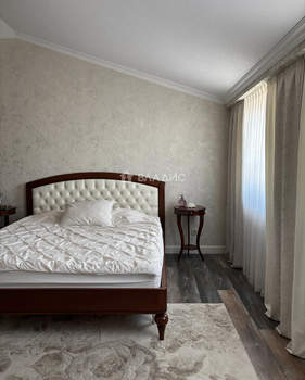 3-к квартира, вторичка, 133м2, 5/5 этаж