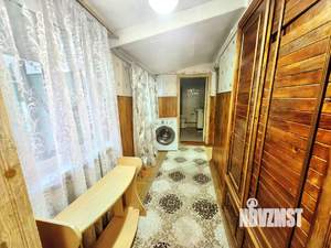 4-к квартира, вторичка, 76м2, 1/1 этаж