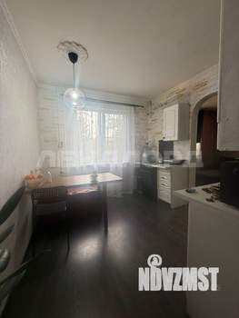 3-к квартира, вторичка, 65м2, 1/9 этаж