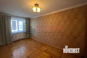 3-к квартира, вторичка, 63м2, 5/5 этаж