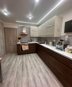 2-к квартира, вторичка, 65м2, 6/18 этаж
