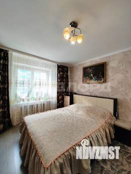 2-к квартира, вторичка, 54м2, 1/10 этаж