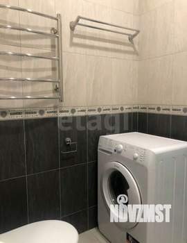 1-к квартира, вторичка, 32м2, 6/19 этаж