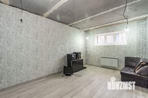 Студия квартира, вторичка, 42м2, 1/4 этаж