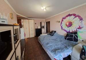 3-к квартира, вторичка, 65м2, 8/9 этаж