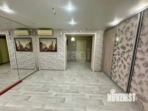 4-к квартира, вторичка, 61м2, 1/2 этаж