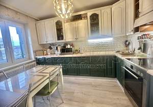 4-к квартира, вторичка, 94м2, 12/18 этаж