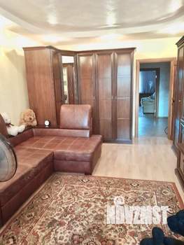 3-к квартира, вторичка, 120м2, 4/15 этаж