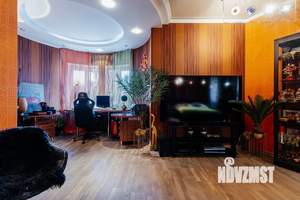 4-к квартира, вторичка, 170м2, 4/5 этаж