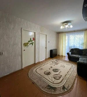 3-к квартира, вторичка, 52м2, 2/6 этаж