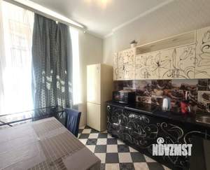 2-к квартира, вторичка, 45м2, 1/8 этаж