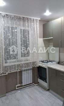 3-к квартира, вторичка, 55м2, 5/5 этаж