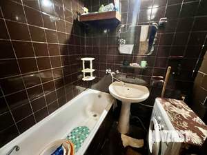 1-к квартира, вторичка, 32м2, 2/4 этаж