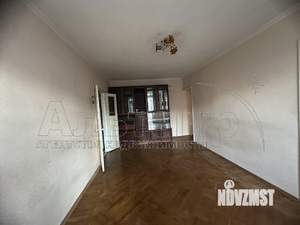 3-к квартира, вторичка, 57м2, 4/5 этаж