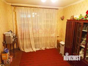 3-к квартира, вторичка, 60м2, 1/9 этаж