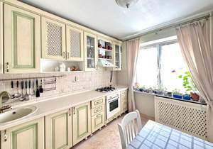 3-к квартира, вторичка, 64м2, 1/10 этаж