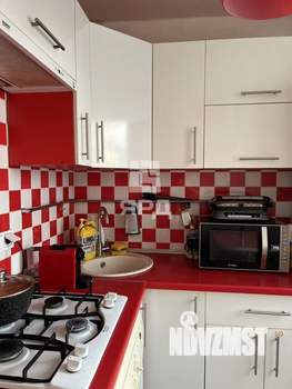 2-к квартира, вторичка, 42м2, 4/5 этаж