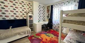 3-к квартира, вторичка, 79м2, 10/19 этаж