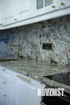 3-к квартира, вторичка, 107м2, 5/6 этаж