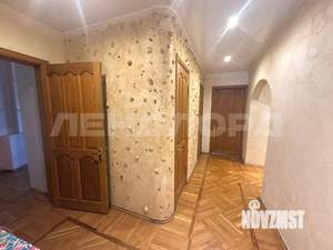 4-к квартира, вторичка, 94м2, 8/10 этаж