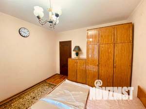 2-к квартира, вторичка, 60м2, 1/10 этаж