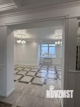 3-к квартира, вторичка, 100м2, 11/22 этаж