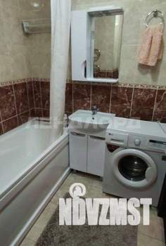 2-к квартира, вторичка, 54м2, 9/17 этаж