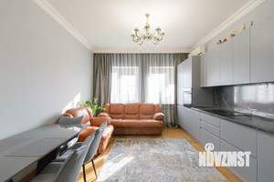 3-к квартира, вторичка, 80м2, 10/22 этаж