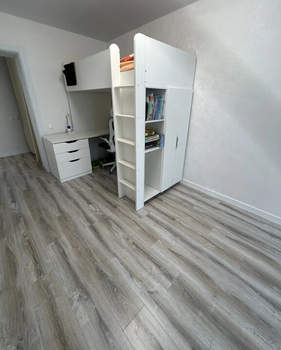 2-к квартира, вторичка, 56м2, 9/9 этаж