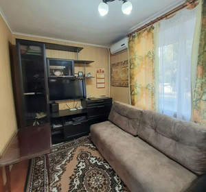 2-к квартира, вторичка, 40м2, 1/5 этаж
