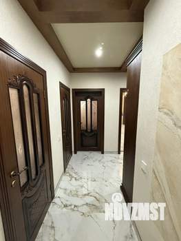 2-к квартира, вторичка, 68м2, 3/19 этаж