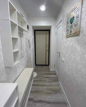 2-к квартира, вторичка, 56м2, 9/9 этаж