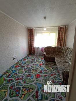 3-к квартира, вторичка, 64м2, 1/10 этаж