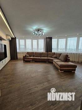 2-к квартира, вторичка, 104м2, 23/32 этаж