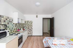 2-к квартира, вторичка, 64м2, 11/17 этаж