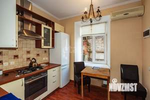 3-к квартира, вторичка, 63м2, 1/3 этаж