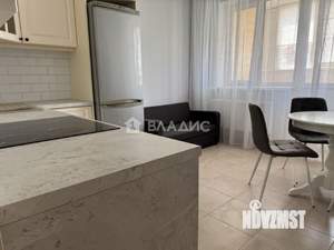 2-к квартира, вторичка, 54м2, 1/10 этаж