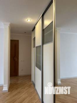 3-к квартира, вторичка, 63м2, 10/10 этаж