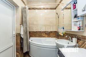 2-к квартира, вторичка, 53м2, 1/5 этаж