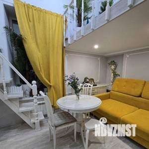 Студия квартира, вторичка, 30м2, 1/1 этаж