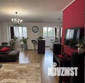 2-к квартира, вторичка, 72м2, 3/18 этаж