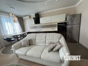 2-к квартира, вторичка, 70м2, 18/22 этаж